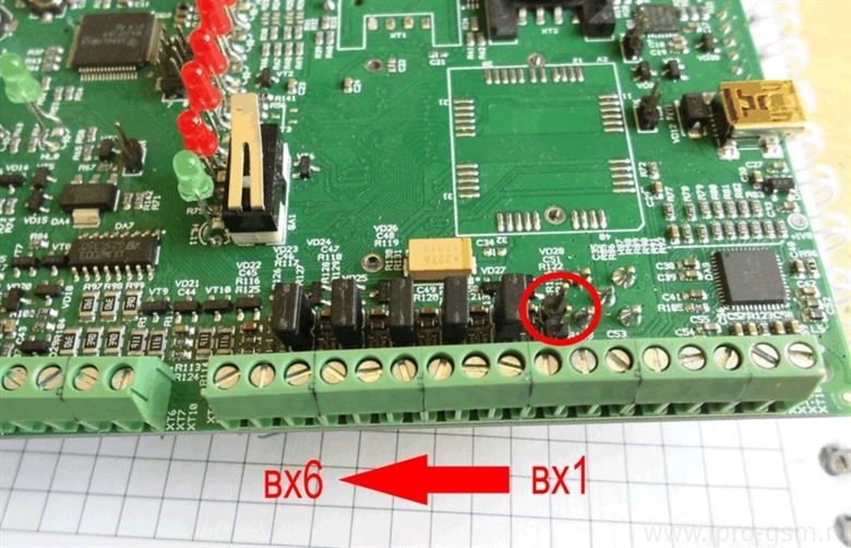 Схема подключения видеодомофона к 3G-MMS сигнализации Часовой 8х8 RF BOX